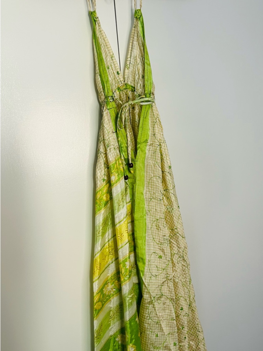 Junglee Bille Woman Green Printed V-Neck Maxi Dress with Braided Waist Free Size - Picture 3 of 8